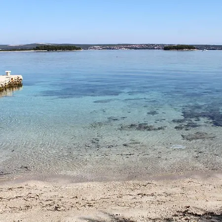 Apartment 5827b Tkon